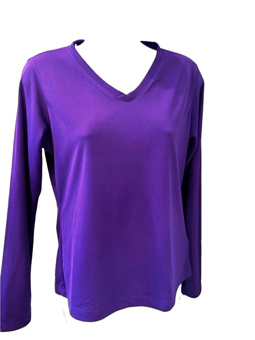 Women's Purple V-Neck Long Sleeve Tee